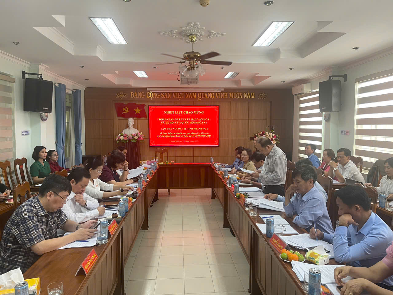 Đoàn giám sát của Ủy ban Văn hóa và Xã hội của Quốc hội: Làm việc với Sở Y tế về thực hiện các nhiệm vụ y tế cơ sở, y tế 